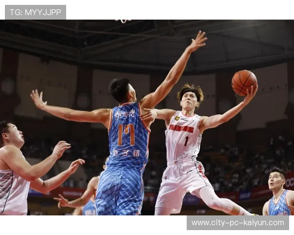 USM Alger 历史性首夺阿尔及利亚篮球杯冠军，阿尔及利亚球员